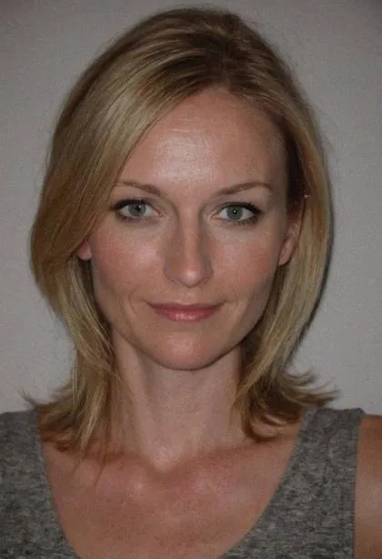Lenka, 47