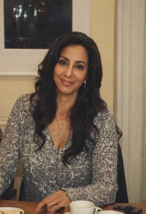 Veronika, 52