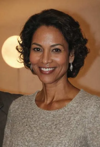 Stanislava, 54