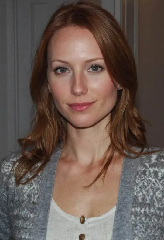 Gabriela, 40
