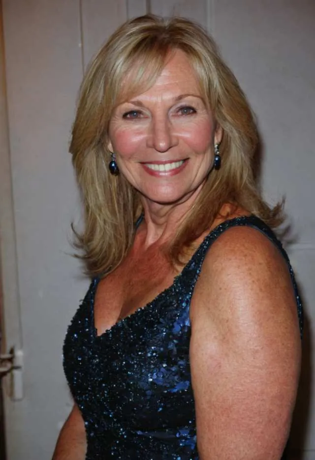 Alena, 51