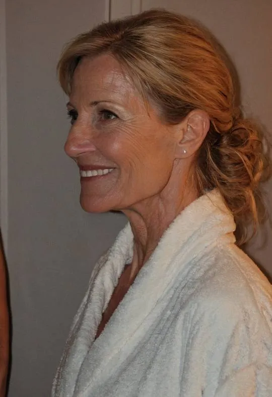 Monika, 52